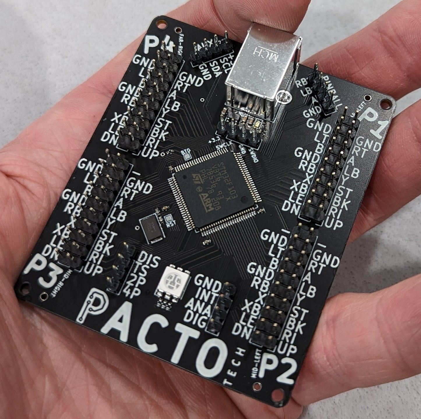 Pacto Tech 4000H - 4 Player Control Interface for Arcade Cabinets (supports Xinput Protocol)